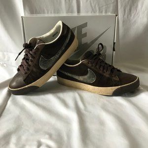 Nike SB Blazer Low (U2 edition)